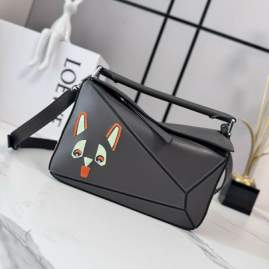 Picture of Loewe Handbags _SKUfw239914433fw